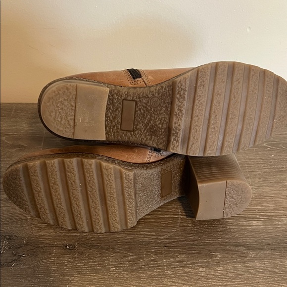 Hush Puppies Brown Leather Heeled Boots - Picture 8 of 12